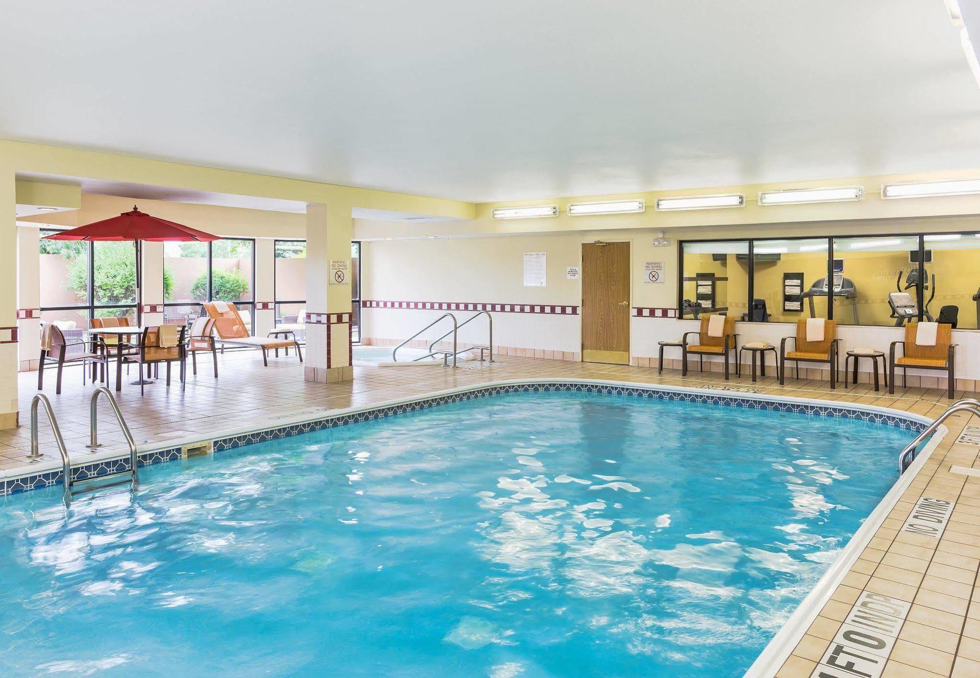 Courtyard Akron Fairlawn Montrose
